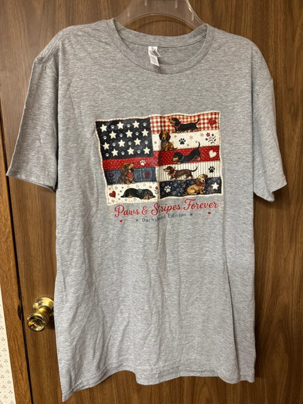New Dachshund Patriotic T-Shirt - Large